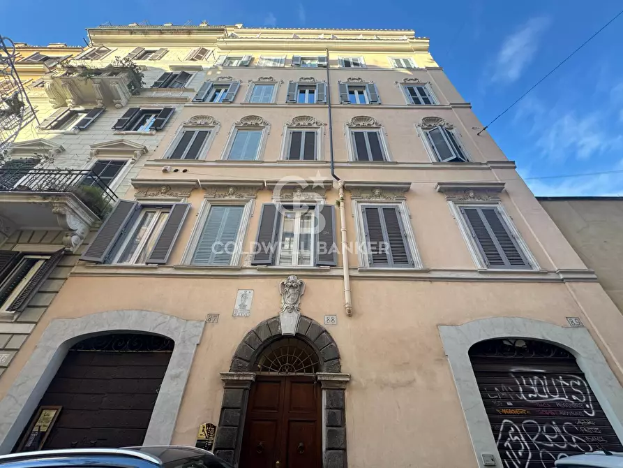 locale di sgombero in vendita a Roma in zona Rione Monti/Campitelli