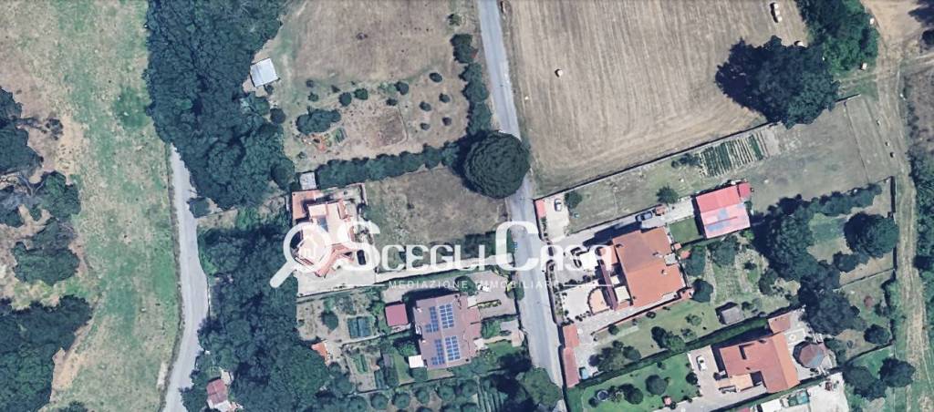 terreno agricolo in vendita a Roma in zona Valle Santa