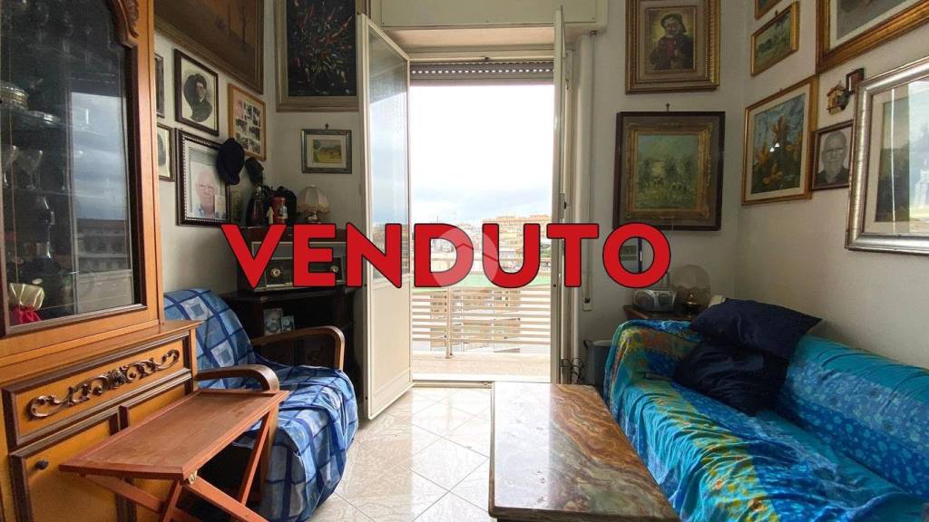 appartamento in vendita a Roma in zona Tuscolano