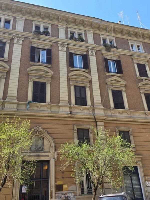 appartamento in vendita a Roma in zona Rione Prati