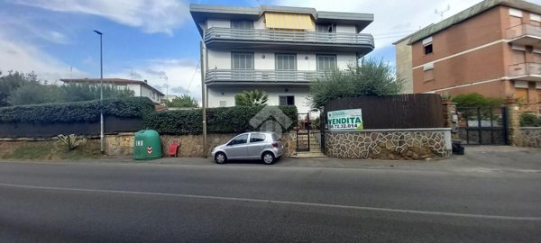 appartamento in vendita a Roma in zona Tor Vergata/Torrenova