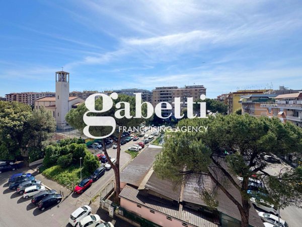 appartamento in vendita a Roma in zona Collatino