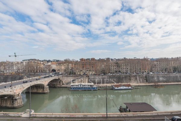 appartamento in vendita a Roma in zona Rione Prati