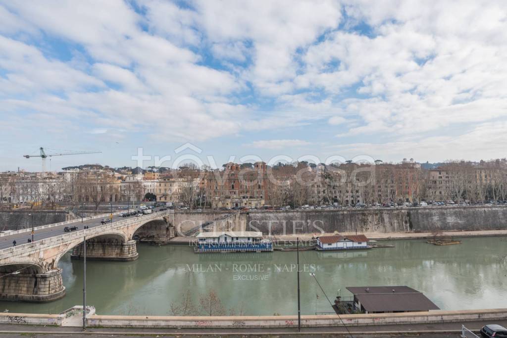 appartamento in vendita a Roma in zona Rione Prati