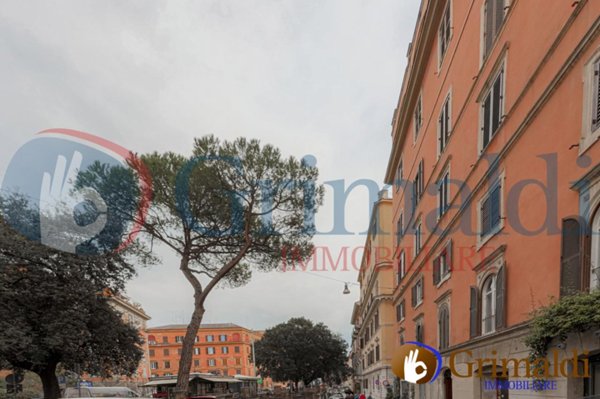 appartamento in vendita a Roma in zona Rione Borgo