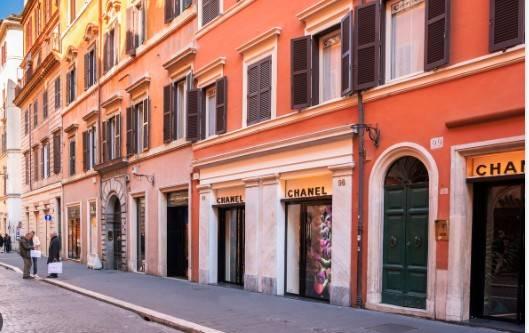 appartamento in vendita a Roma in zona Campo Marzio