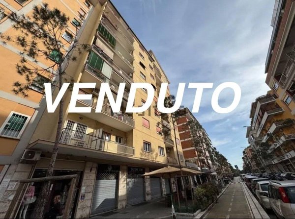 appartamento in vendita a Roma in zona Appio Claudio