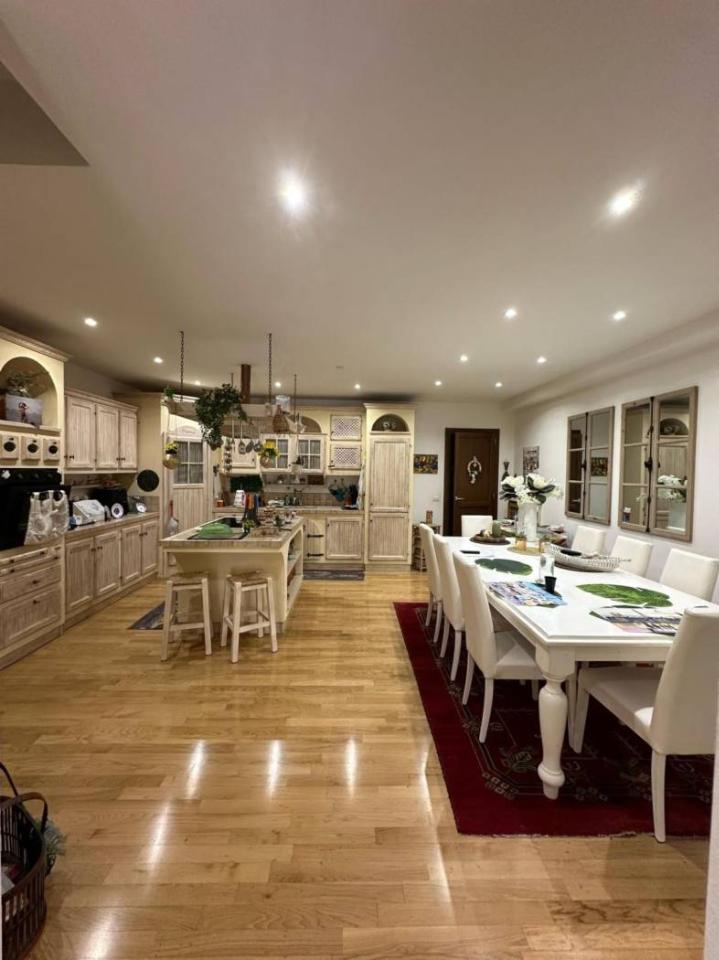 casa indipendente in vendita a Roma in zona Mezzocammino