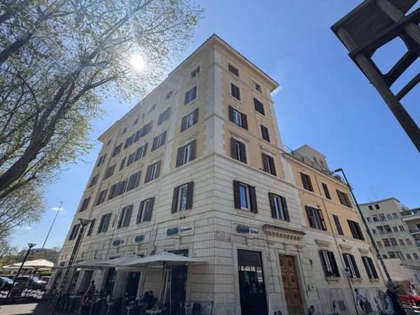 appartamento in vendita a Roma in zona Tor di Quinto