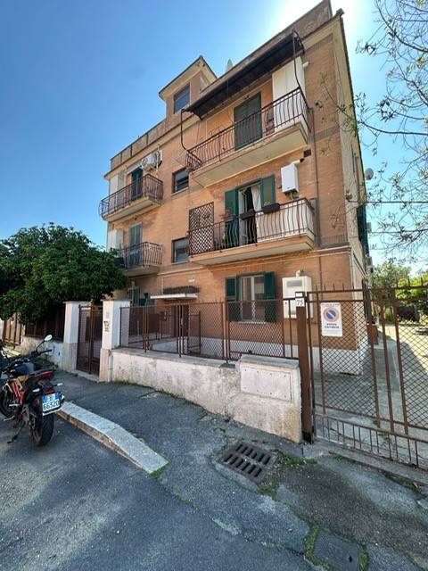 appartamento in vendita a Roma in zona Torrevecchia