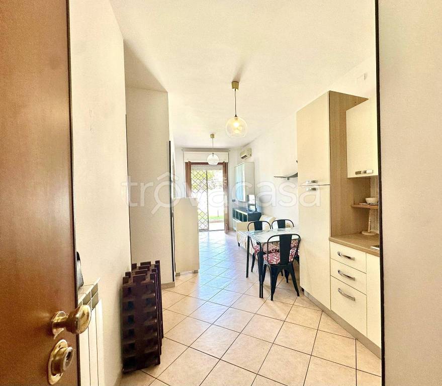 appartamento in vendita a Roma in zona Infernetto
