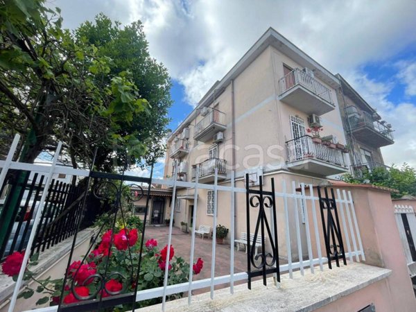 appartamento in vendita a Roma in zona Dragona/Bagnoletto