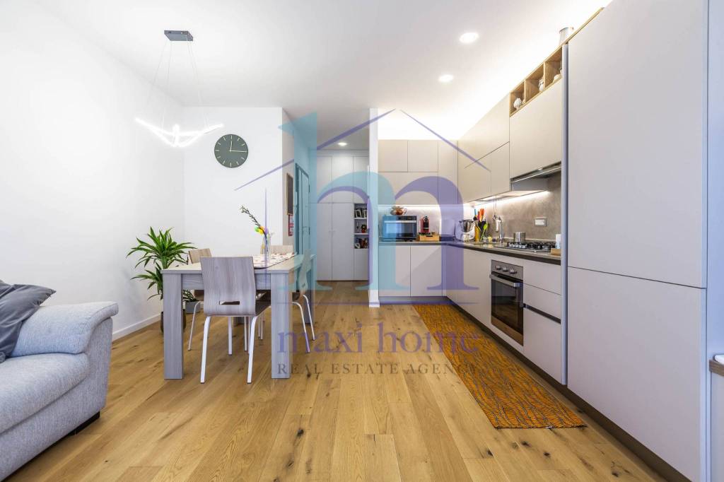 appartamento in vendita a Roma in zona Tomba di Nerone