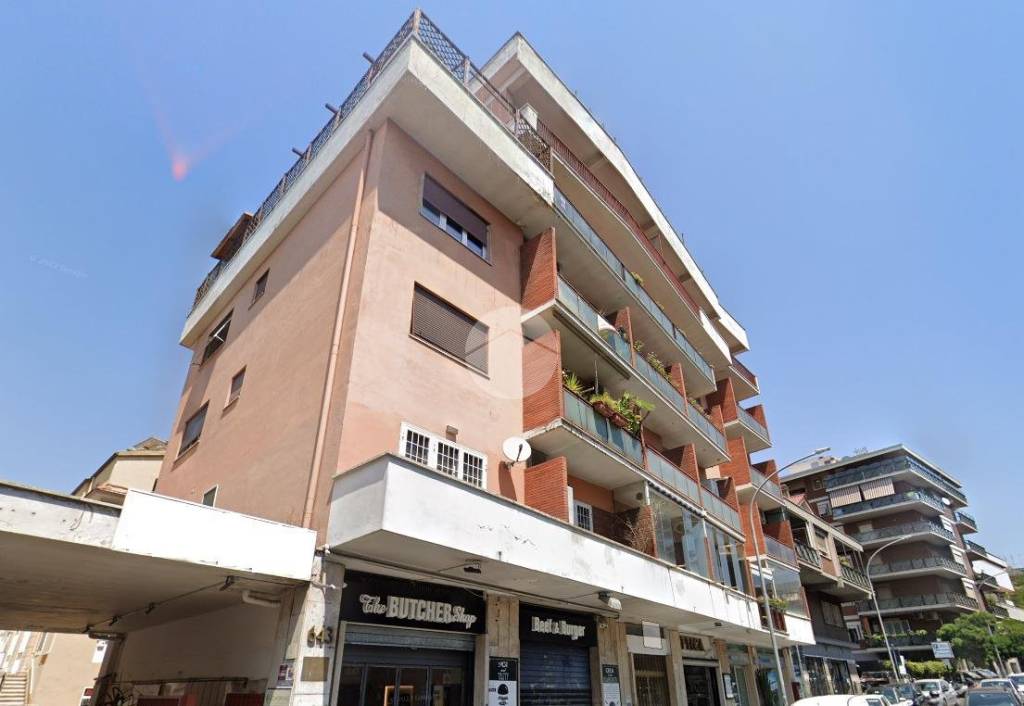 appartamento in vendita a Roma in zona Monte Sacro/Talenti