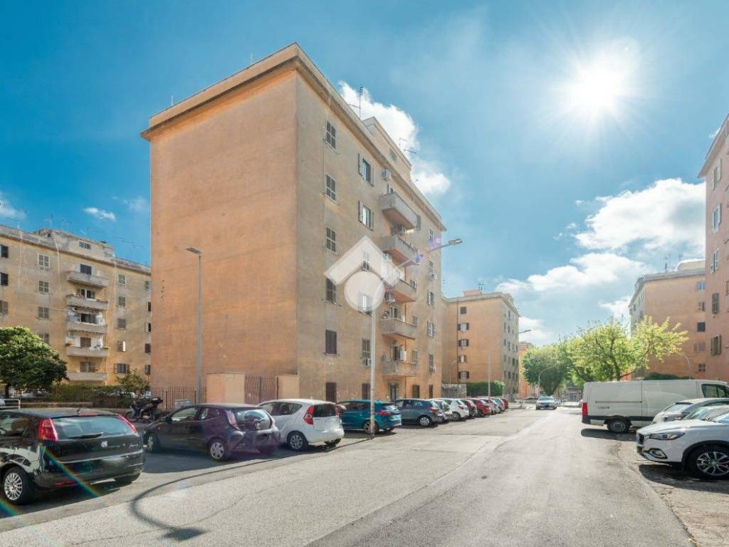 appartamento in vendita a Roma in zona Monte Sacro/Talenti
