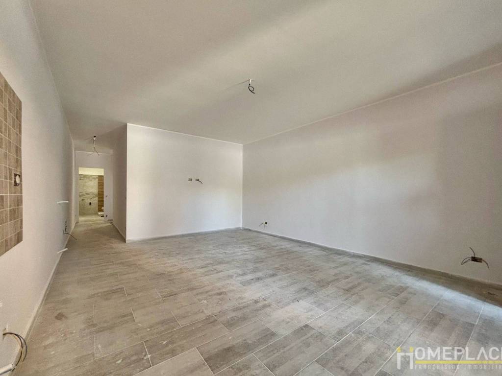appartamento in vendita a Roma in zona Torre Maura