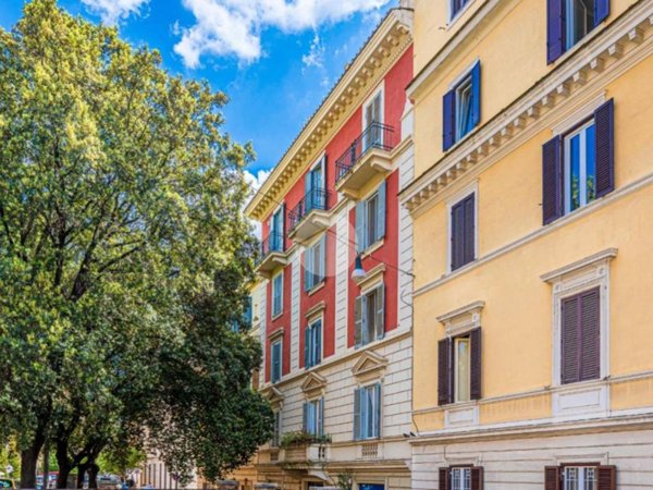 appartamento in vendita a Roma in zona Rione Borgo