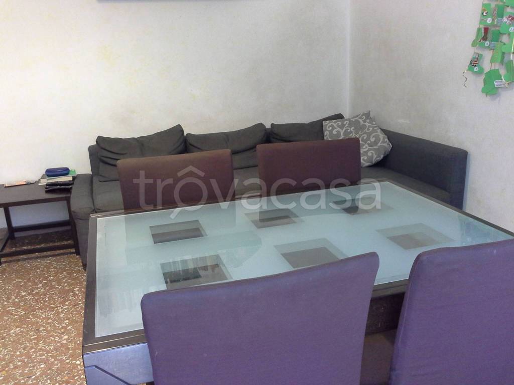 appartamento in vendita a Roma in zona EUR