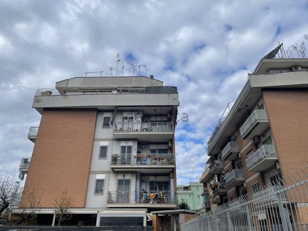 appartamento in vendita a Roma in zona Torre Maura