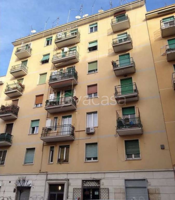 appartamento in vendita a Roma in zona Prenestino-Labicano