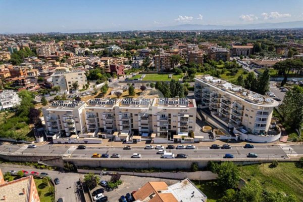 appartamento in vendita a Roma in zona Portuense
