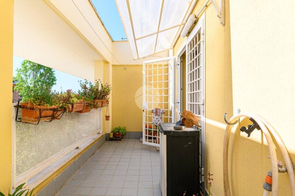appartamento in vendita a Roma in zona Portuense