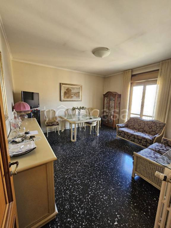 appartamento in vendita a Roma in zona Prenestino-Labicano