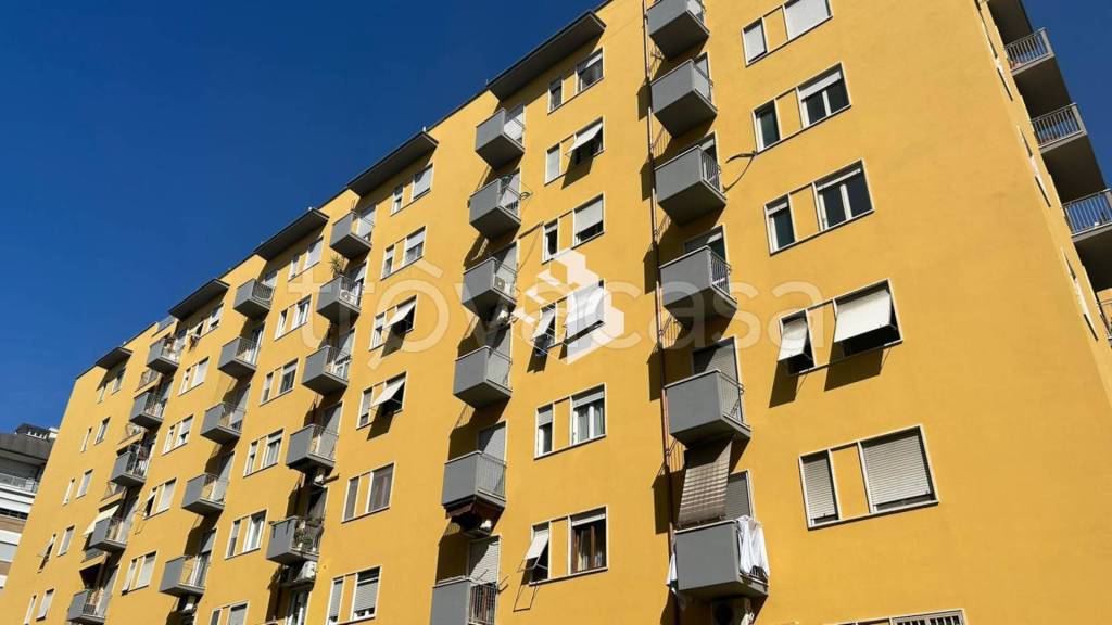 appartamento in vendita a Roma in zona Appio Claudio