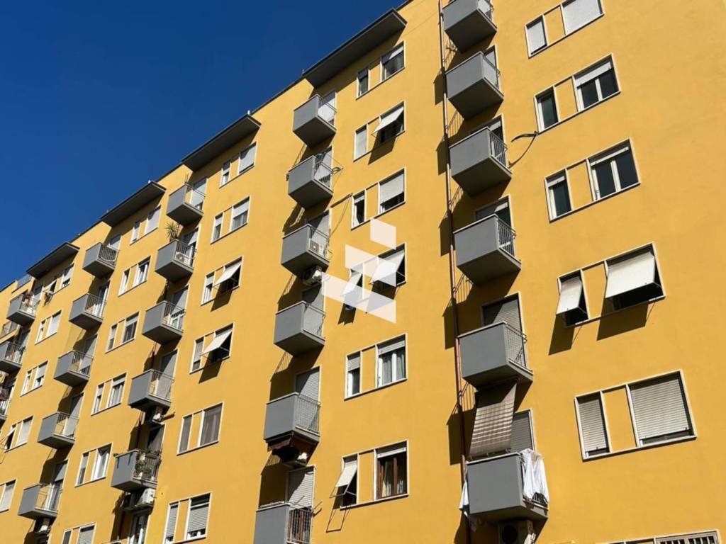 appartamento in vendita a Roma in zona Appio Claudio