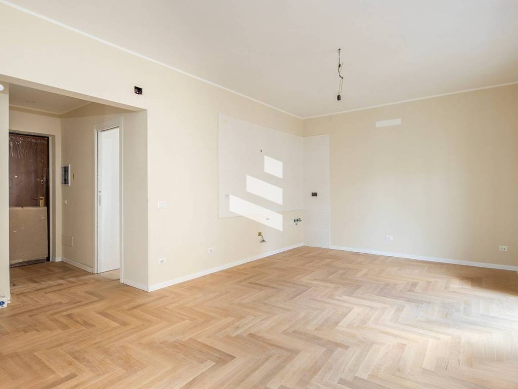 appartamento in vendita a Roma in zona Appio Claudio