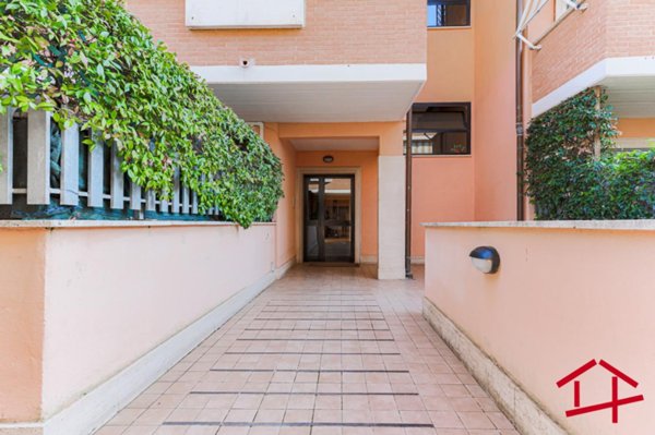 appartamento in vendita a Roma in zona Infernetto