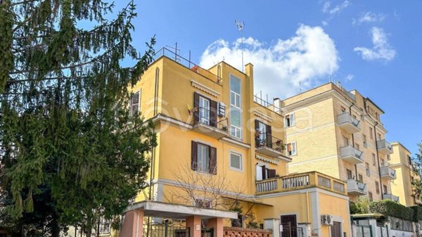 appartamento in vendita a Roma in zona Primavalle