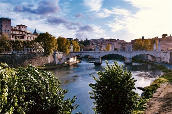 casa indipendente in vendita a Roma in zona Rione di Ponte