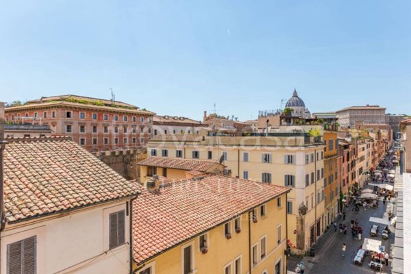 appartamento in vendita a Roma in zona Rione Borgo