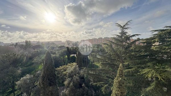appartamento in vendita a Roma in zona Spinaceto