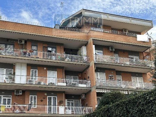 appartamento in vendita a Roma in zona Monte Sacro/Talenti