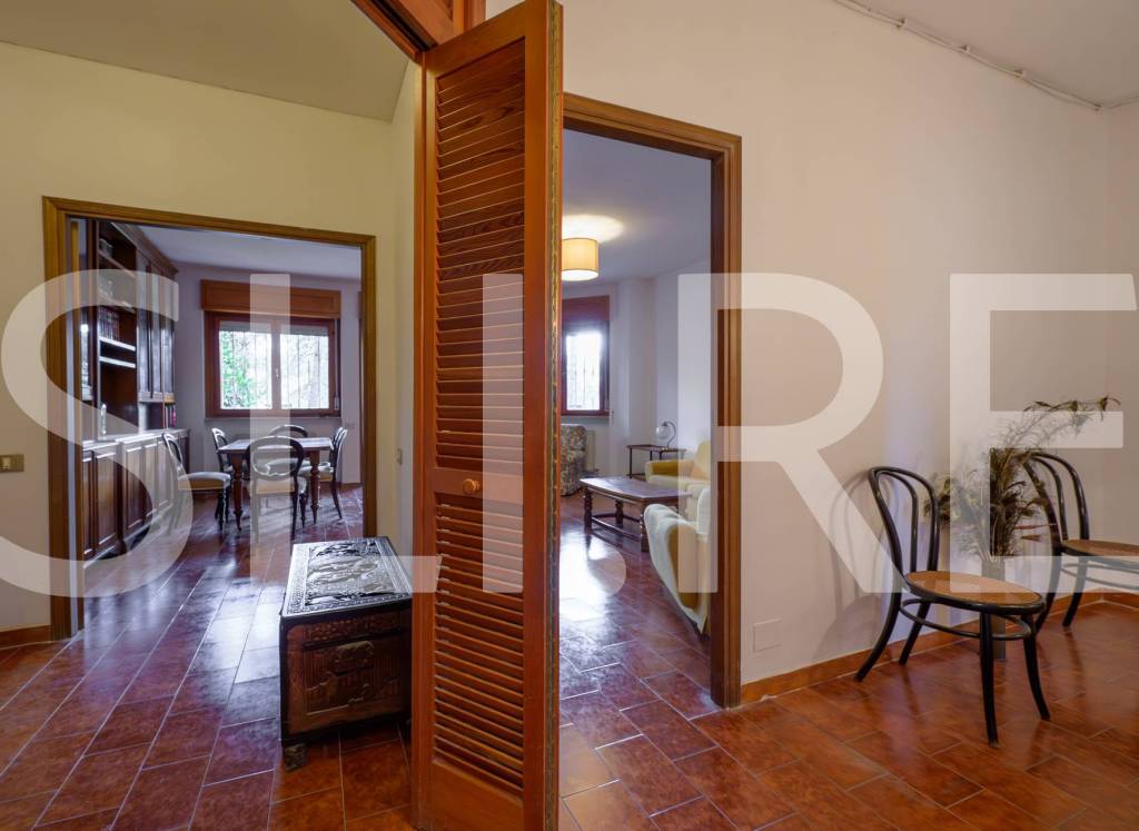 appartamento in vendita a Roma in zona EUR