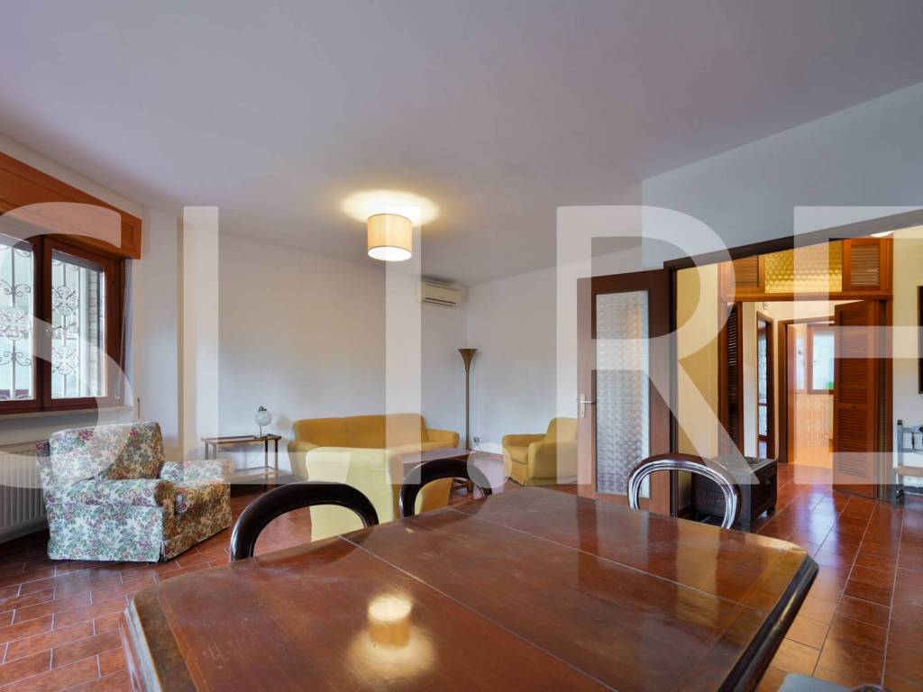 appartamento in vendita a Roma in zona EUR