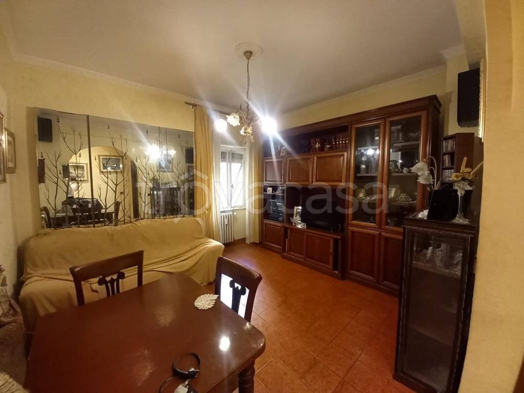 appartamento in vendita a Roma in zona Don Bosco