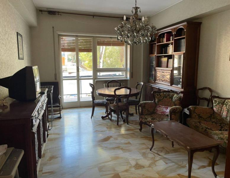 appartamento in vendita a Roma in zona Ostiense