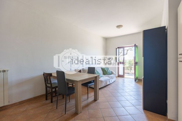 appartamento in vendita a Roma in zona Ponte di Nona