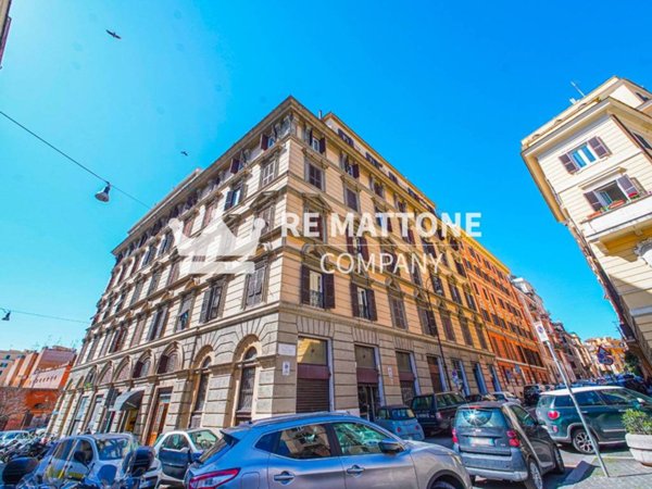 appartamento in vendita a Roma in zona Esquilino