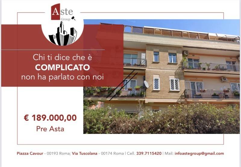 appartamento in vendita a Roma in zona Appio Claudio