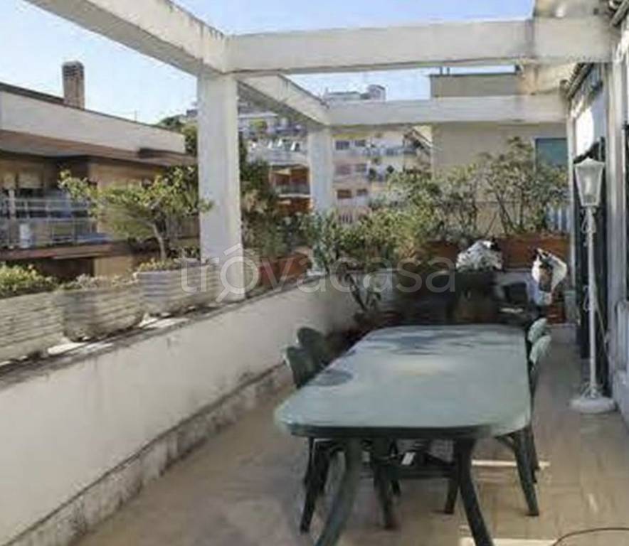 appartamento in vendita a Roma in zona Nomentano