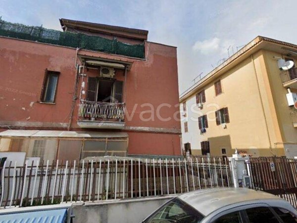 appartamento in vendita a Roma in zona Torre Maura