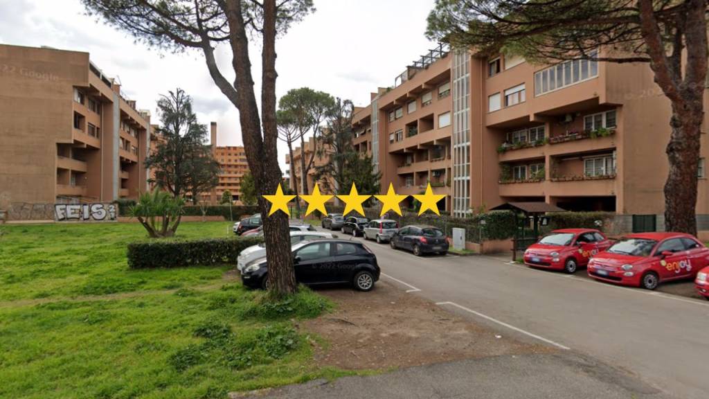 appartamento in vendita a Roma in zona Ardeatino