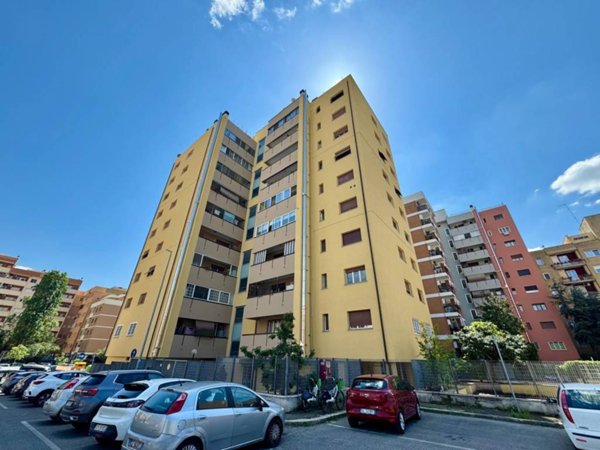 appartamento in vendita a Roma in zona Ponte Mammolo