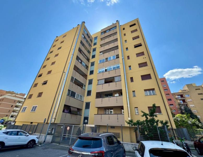 appartamento in vendita a Roma in zona Ponte Mammolo