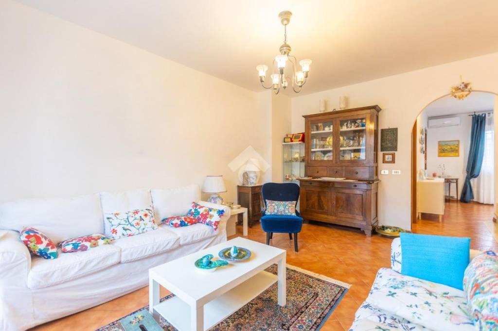 casa indipendente in vendita a Roma