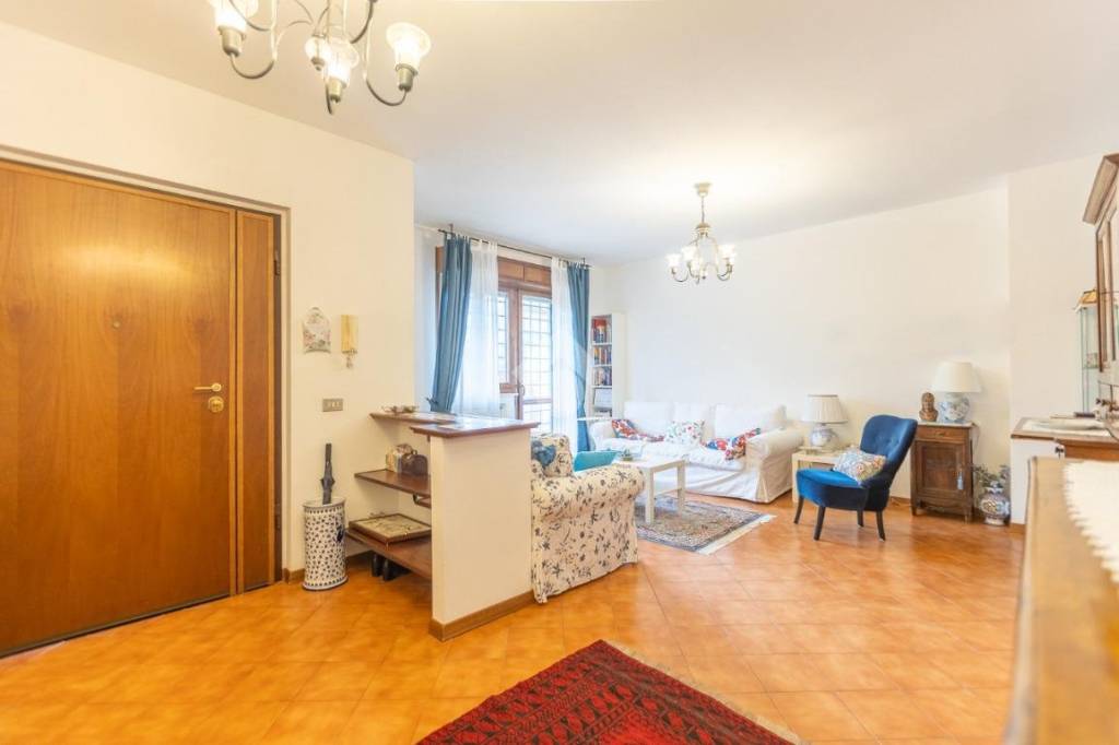 casa indipendente in vendita a Roma